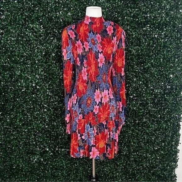 NWOT Farm Rio Navy Garden Smocked Mini Dress Sz M - Picture 3 of 6